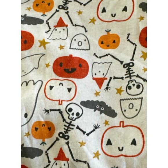 Chick Pea 4 Pieces Halloween Pajamas Set 4T NWT - Picture 9 of 14